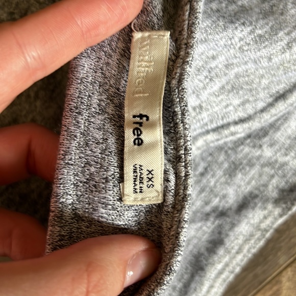 Wilfred Tank Crop Top - Picture 3 of 3